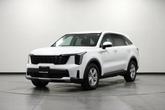Thumbnail of 2025 Glacial White Pearl Kia Sorento