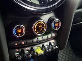 Thumbnail of 2023 White MINI SE Hardtop