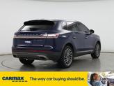 Thumbnail of 2020 Blue Lincoln Nautilus