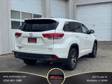 Thumbnail of 2018 Blizzard Pearl Toyota Highlander