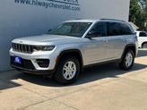 Thumbnail of 2022 Silver Zynith Jeep Grand Cherokee