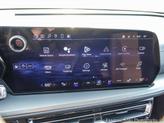 Thumbnail of 2025 Summit White Chevrolet Traverse