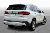 Thumbnail of 2022 Mineral White Metallic BMW X5