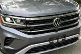 Thumbnail of 2020 Platinum Gray Metallic Volkswagen Atlas Cross Sport