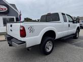 Thumbnail of 2016 Oxford White Ford F-250