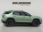Thumbnail of 2026 Green Chevrolet Equinox