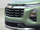 Thumbnail of 2026 Green Chevrolet Equinox
