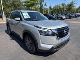 Photo of 2025 Brilliant Silver Metallic Nissan Pathfinder