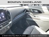 Thumbnail of 2023 Summit White Chevrolet Traverse