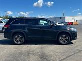Thumbnail of 2018 Midnight Black Metallic Toyota Highlander