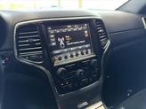 Thumbnail of 2018 Bright White Clearcoat Jeep Grand Cherokee