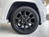 Thumbnail of 2018 Bright White Clearcoat Jeep Grand Cherokee