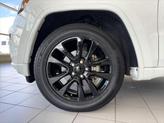 Thumbnail of 2018 Bright White Clearcoat Jeep Grand Cherokee