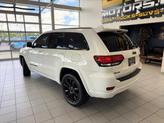 Thumbnail of 2018 Bright White Clearcoat Jeep Grand Cherokee
