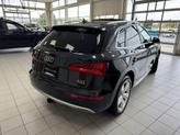 Thumbnail of 2018 Navarra Blue Metallic Audi Q5