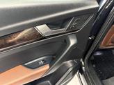 Thumbnail of 2018 Navarra Blue Metallic Audi Q5