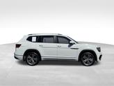Thumbnail of 2019 Pure White Volkswagen Atlas