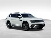 Thumbnail of 2019 Pure White Volkswagen Atlas
