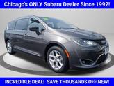 Photo of 2018 Granite Crystal Clearcoat Metallic Chrysler Pacifica