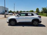 Thumbnail of 2026 Iridescent Pearl Tricoat Chevrolet Trailblazer