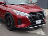 Thumbnail of 2023 Scarlet Ember Tintcoat Nissan Kicks