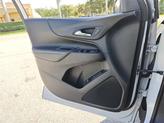 Thumbnail of 2019 Iridescent Pearl Tricoat Chevrolet Equinox