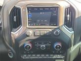 Thumbnail of 2022 Iridescent Pearl Tricoat Chevrolet Silverado 2500