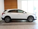 Thumbnail of 2021 Crystal White Tri-Coat Cadillac XT5