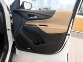 Thumbnail of 2022 Summit White Chevrolet Equinox