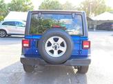 Thumbnail of 2020 Ocean Blue Metallic Jeep Wrangler