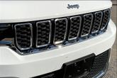 Thumbnail of 2023 Bright White Clearcoat Jeep Grand Cherokee