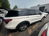 Thumbnail of 2022 Star White Metallic Tri-Coat Ford Explorer