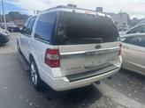 Thumbnail of 2017 White Platinum Metallic Tri-Coat Ford Expedition