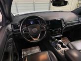Thumbnail of 2021 Bright White Clearcoat Jeep Grand Cherokee