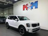 Thumbnail of 2024 Glacial White Pearl Kia Telluride