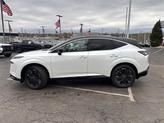 Thumbnail of 2025 White Pearl Nissan Murano
