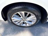 Thumbnail of 2018 White Diamond Pearl Acura MDX