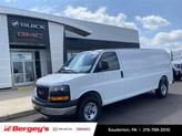 Photo of 2025 Summit White GMC Savana 3500