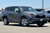 Thumbnail of 2024 Magnetic Gray Metallic Toyota Highlander