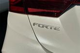 Thumbnail of 2023 Snow White Pearl Kia Forte