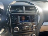 Thumbnail of 2017 Blue Ford Explorer