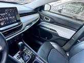 Thumbnail of 2022 Granite Crystal Metallic Clearcoat Jeep Compass