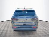 Thumbnail of 2022 Granite Crystal Metallic Clearcoat Jeep Compass