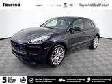 Photo of 2018 Black Porsche Macan