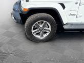 Thumbnail of 2018 Bright White Clearcoat Jeep Wrangler Unlimited
