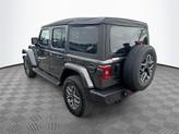 Thumbnail of 2025 Granite Crystal Metallic Clearcoat Jeep Wrangler