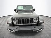 Thumbnail of 2025 Granite Crystal Metallic Clearcoat Jeep Wrangler
