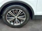 Thumbnail of 2018 White Silver Volkswagen Tiguan