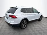 Thumbnail of 2018 White Silver Volkswagen Tiguan