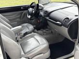 Thumbnail of 2000 White Volkswagen New Beetle